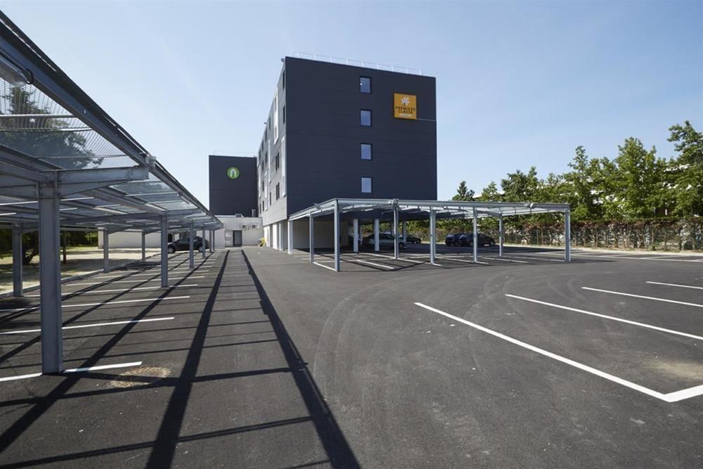 波尔多西部 - 梅里尼亚克机场钟楼酒店 Mérignac 外观 照片